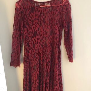 Francesca’s lace dress